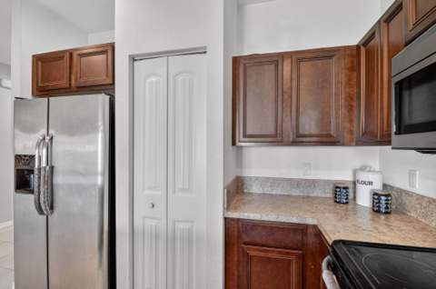 1186 Paisley Court, Lake Worth Beach FL - photo 7 of 33