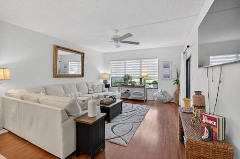 900 Greensward Lane #110-G, Delray Beach FL - photo 17 of 50