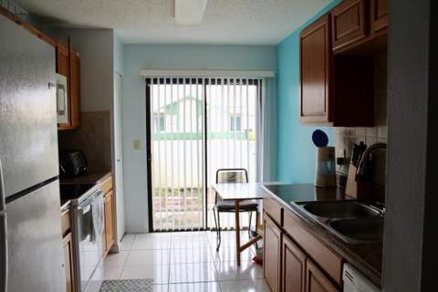 566 SW Sara Boulevard, Port St. Lucie FL - photo 13 of 29