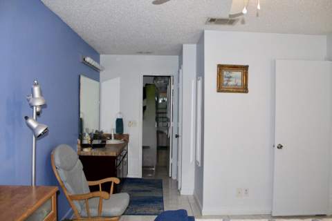 566 SW Sara Boulevard, Port St. Lucie FL - photo 18 of 29