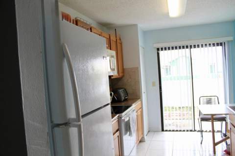 566 SW Sara Boulevard, Port St. Lucie FL - photo 12 of 29
