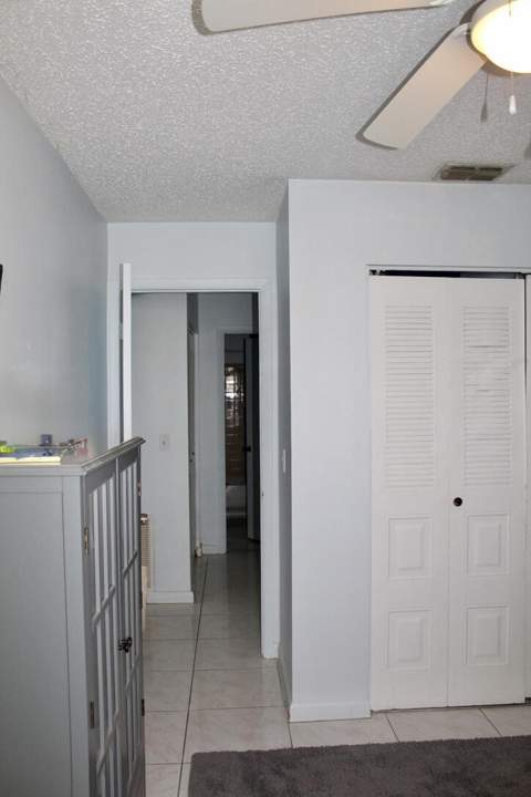 566 SW Sara Boulevard, Port St. Lucie FL - photo 20 of 29