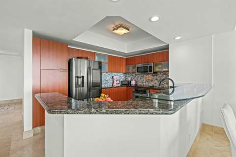 2640 Lake Shore Drive #1710, Riviera Beach FL - photo 9 of 53
