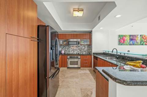 2640 Lake Shore Drive #1710, Riviera Beach FL - photo 10 of 53
