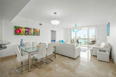 2640 Lake Shore Drive #1710, Riviera Beach FL - photo 14 of 53