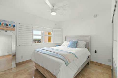 2640 Lake Shore Drive #1710, Riviera Beach FL - photo 23 of 53