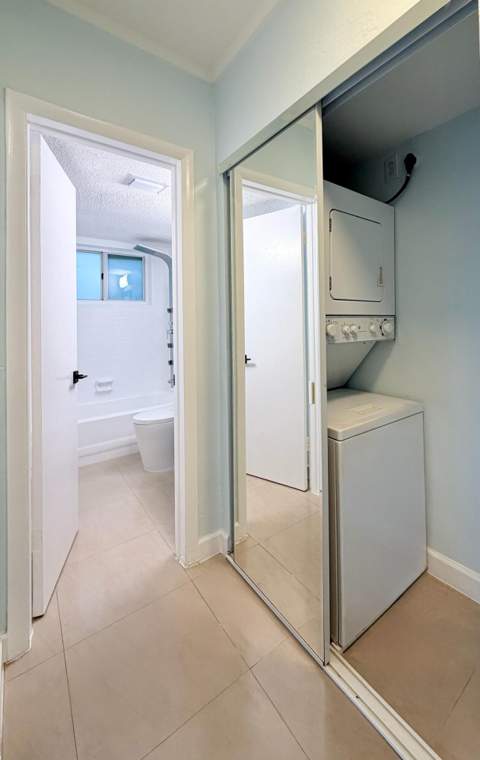251 SE 6th Avenue #7, Pompano Beach FL - photo 6 of 23