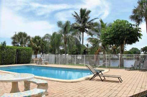 251 SE 6th Avenue #7, Pompano Beach FL - photo 18 of 23