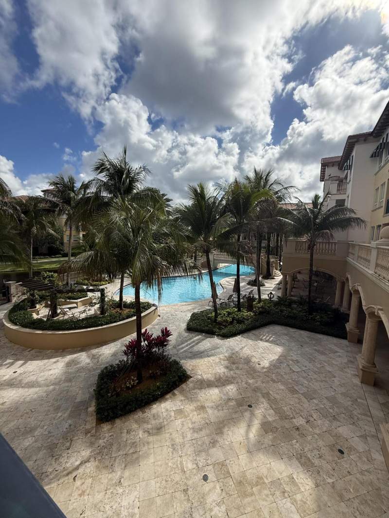 1 bedroom Condominium at 16102 Emerald Estates Drive #212, Weston 55 Plus Condo, Weston — photo 3