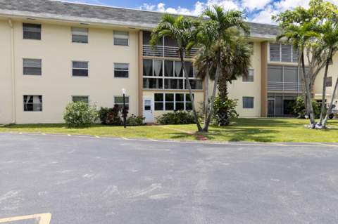 4980 E Sabal Palm Boulevard #124, Tamarac FL - photo 13 of 21