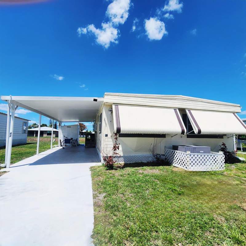 2 bedroom Manufactured Home at 42 SE Spanish Way, Spanish Lakes One, Port St. Lucie — photo 3