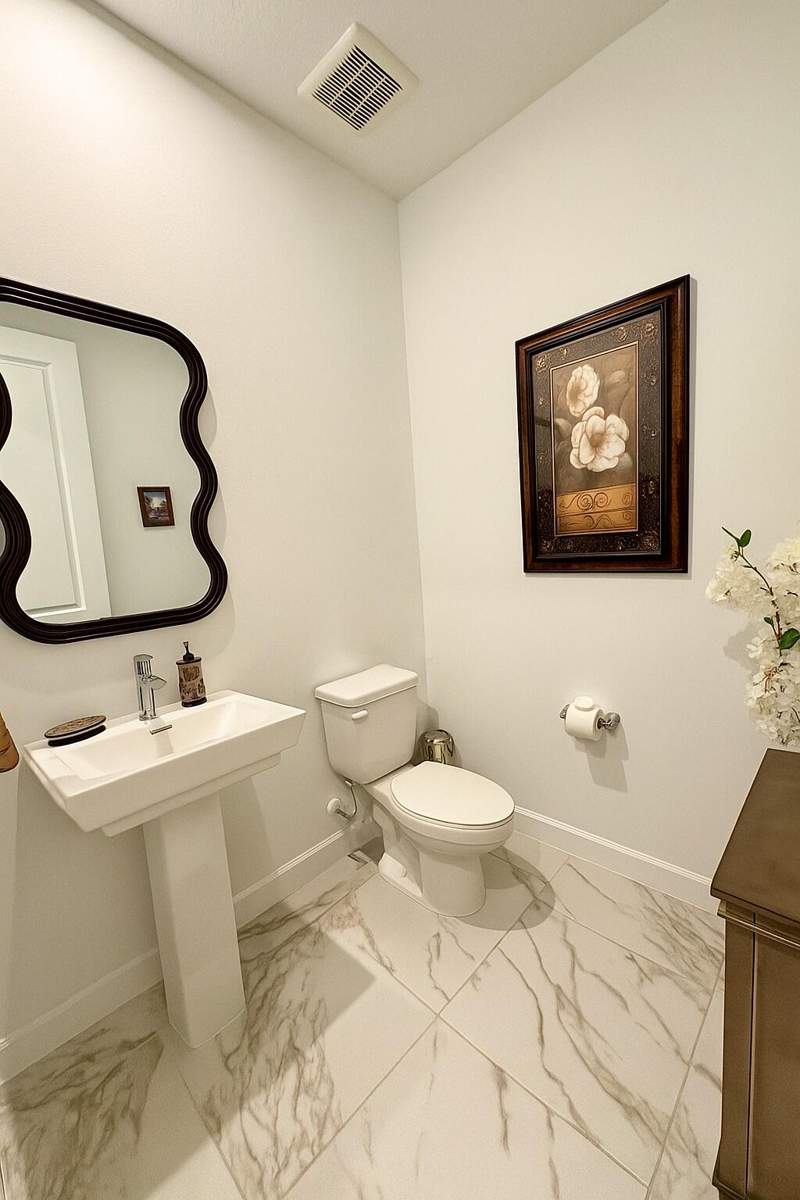3 bedroom Single Family Residence at 8997 Remy Lane, Southern Grove Parcel 28 Replat, Port St. Lucie — photo 2