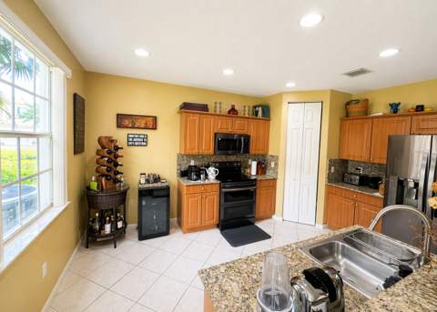 8451 SW 27th Street #105, Miramar FL - photo 17 of 45