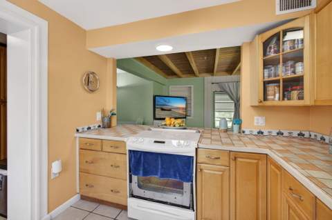 502 49th Street, West Palm Beach FL - photo 12 of 67