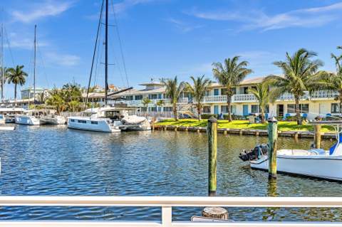 3220 Bayview Drive #211, Fort Lauderdale FL - photo 13 of 23