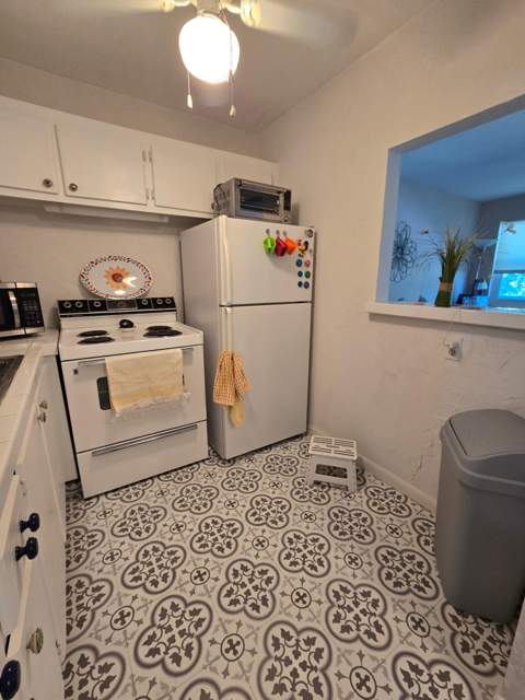 43 Markham B #43, Deerfield Beach FL - photo 6 of 58