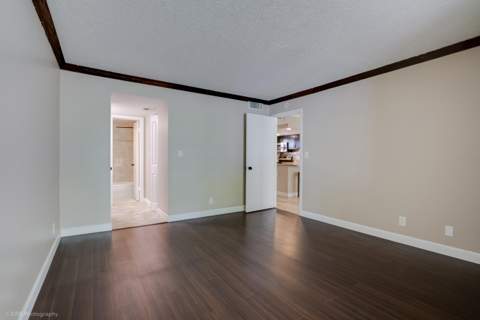 2314 S Cypress Bend Drive #Unit 313, Pompano Beach FL - photo 9 of 21