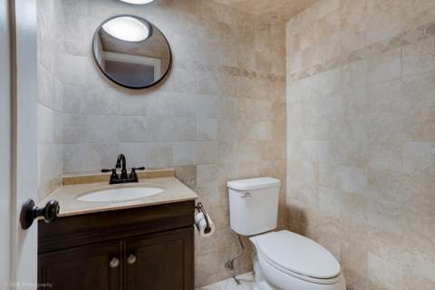 2314 S Cypress Bend Drive #Unit 313, Pompano Beach FL - photo 14 of 21