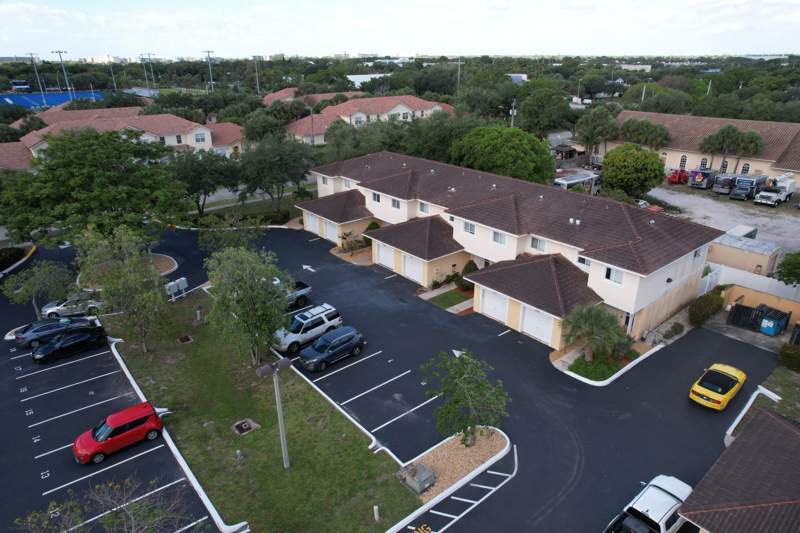 3 bedroom Townhouse at 2769 NW 13th Street #6, Fords Manor, Pompano Beach — photo 3