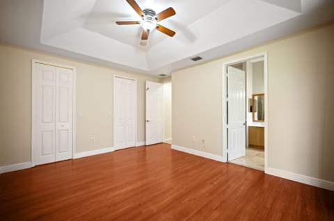 7039 Golf Pointe Circle, Tamarac FL - photo 14 of 34
