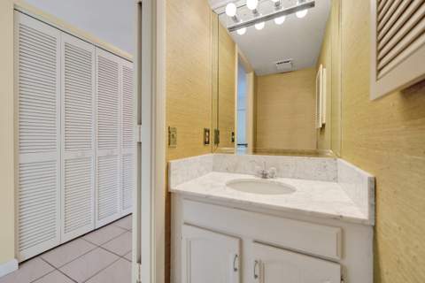 3200 Port Royale Drive #701, Fort Lauderdale FL - photo 18 of 44