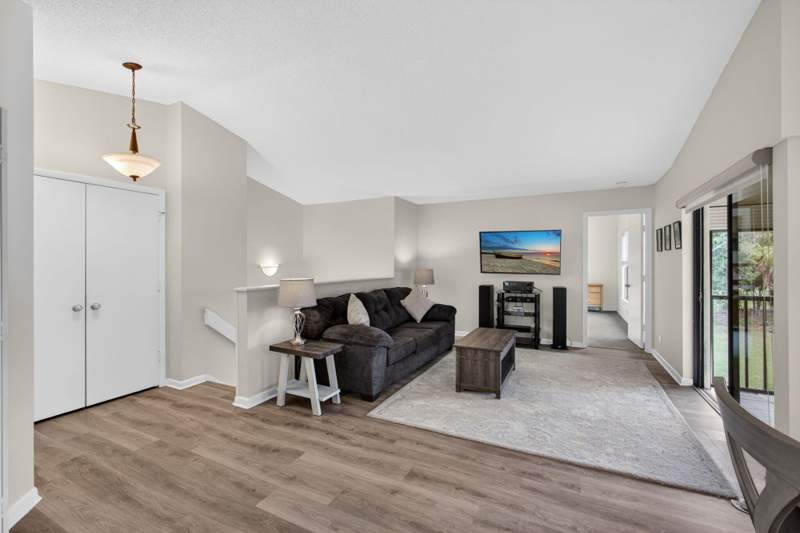 2 bedroom Condominium at 3961 SW Greenwood Way #G, Clubhouse Court Condo, Palm City — photo 2
