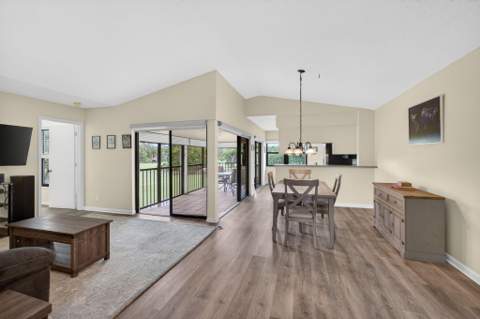 3961 SW Greenwood Way #G, Palm City FL - photo 13 of 60