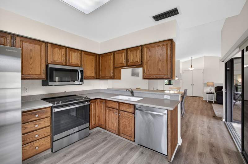 2 bedroom Condominium at 3961 SW Greenwood Way #G, Clubhouse Court Condo, Palm City — photo 4