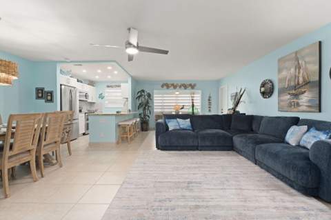 1177 S Drive Circle #B, Delray Beach FL - photo 7 of 41