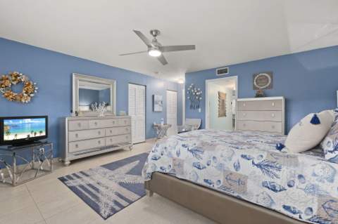 1177 S Drive Circle #B, Delray Beach FL - photo 17 of 41