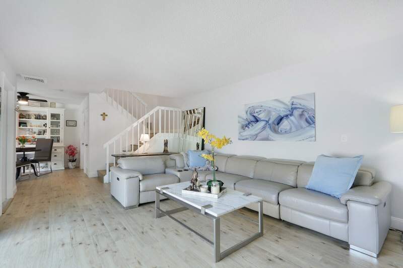 2 bedroom Townhouse at 1614 16th Lane, Garden Lakes And Garden Square Shops, Palm Beach Gardens — photo 3