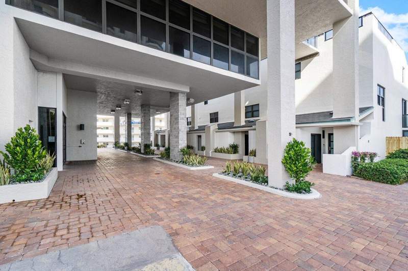 3 bedroom Condominium at 3115 S Ocean Boulevard #1001, Ocean Terrace North Condo, Highland Beach — photo 2