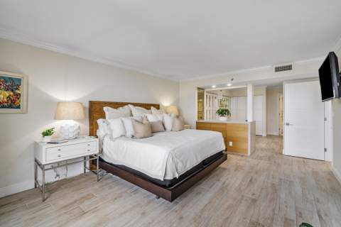 3115 S Ocean Boulevard #1001, Highland Beach FL - photo 18 of 54
