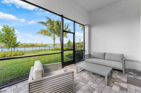 12325 Frontline Lane, Palm Beach Gardens FL - photo 10 of 52