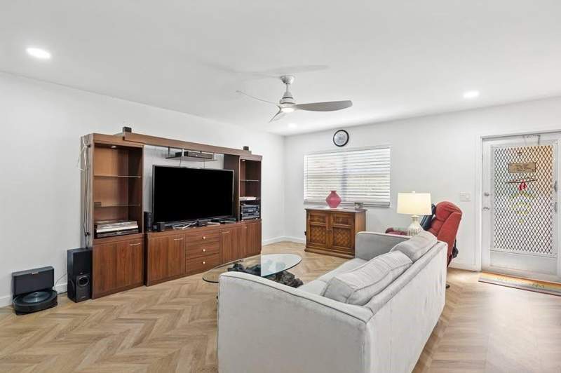 2 bedroom Condominium at 156 Seville, Kings Point Seville Condos, Delray Beach — photo 5