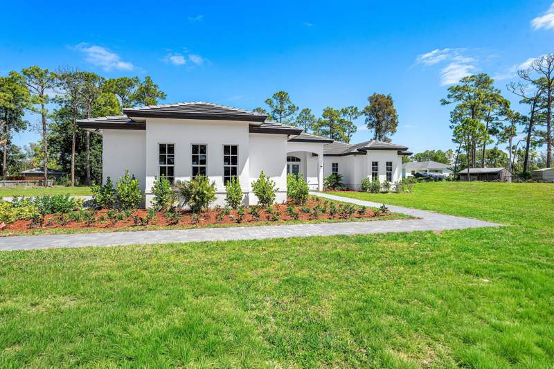 5 bedroom Single Family Residence at 15090 Temple Boulevard, 0000, The Acreage — photo 4