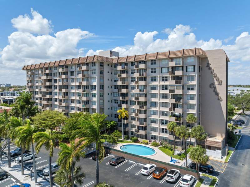 2 bedroom Condominium at 777 S Federal Highway #Rp301, Island Club Two Condo, Pompano Beach — photo 3