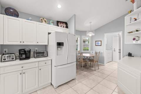 6952 Grenelefe Road, Boynton Beach FL - photo 13 of 41