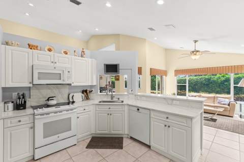 6952 Grenelefe Road, Boynton Beach FL - photo 14 of 41