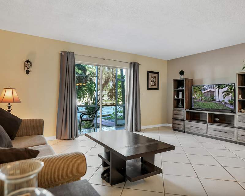 1 bedroom Condominium at 2061 NW 47th Terrace #103, Castle Apartments 17 Condo, Lauderhill — photo 4