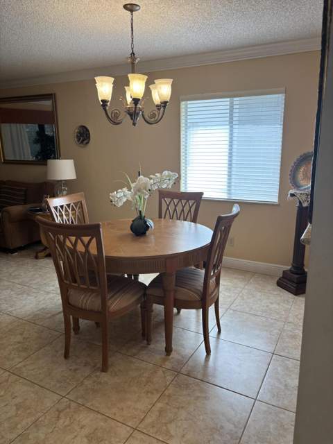 60 Pelican Pointe Drive #1020, Delray Beach FL - photo 11 of 23