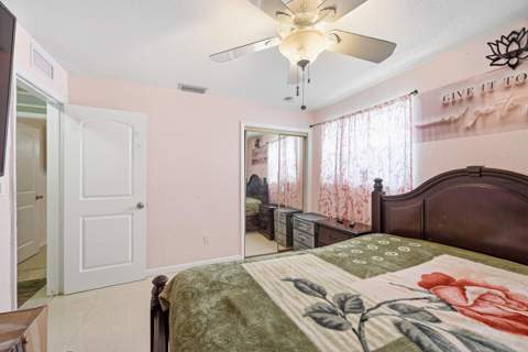 2350 NW 60th Avenue, Sunrise FL - photo 17 of 30