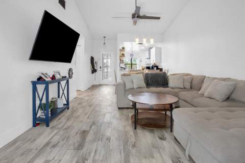 8202 NW 100th Drive, Tamarac FL - photo 14 of 53