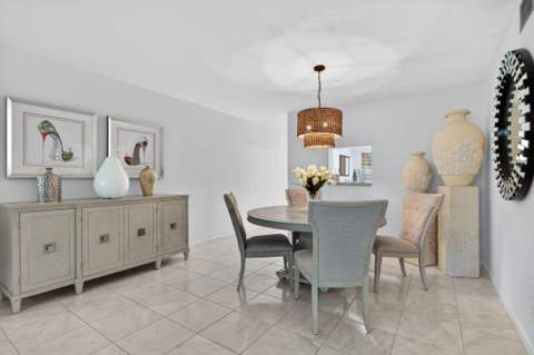 2504 Antigua Terrace #A1, Coconut Creek FL - photo 9 of 37