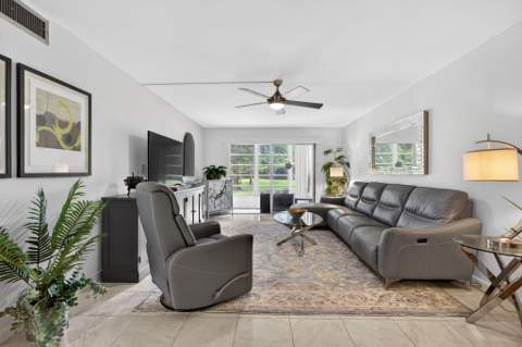 2504 Antigua Terrace #A1, Coconut Creek FL - photo 10 of 37