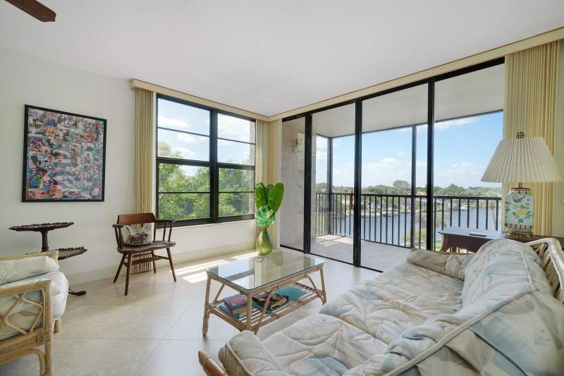 2 bedroom Condominium at 8 Royal Palm Way #401, Boca Bayou Condo, Boca Raton — photo 4
