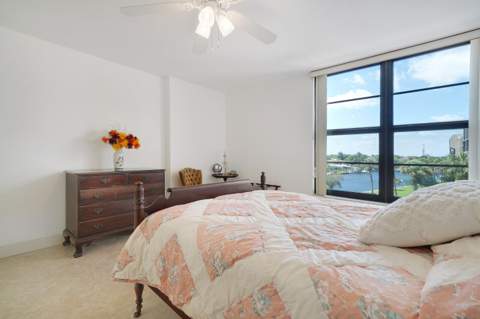 8 Royal Palm Way #401, Boca Raton FL - photo 13 of 31