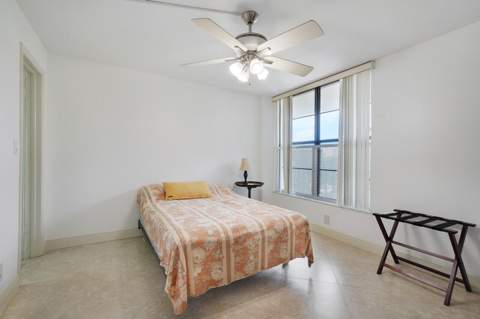 8 Royal Palm Way #401, Boca Raton FL - photo 15 of 31