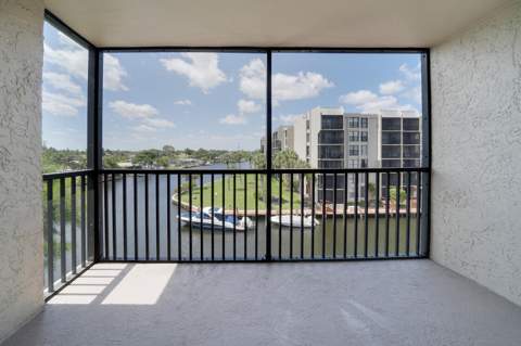 8 Royal Palm Way #401, Boca Raton FL - photo 17 of 31