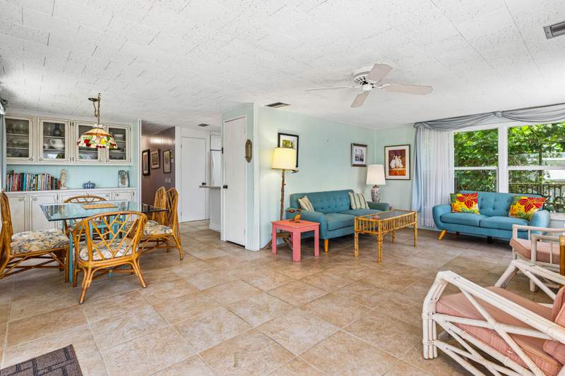 2 bedroom Mobile Home at 205 S Ibis Drive #R, Briny Breezes, Inc, Briny Breezes — photo 3